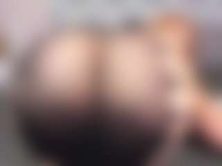 SusanBenett's Live Sex Cam Show