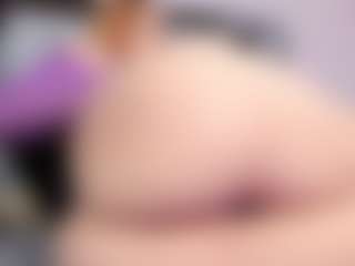 SusanBenett's Live Sex Cam Show