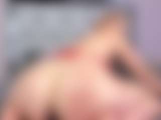SusanBenett's Live Sex Cam Show