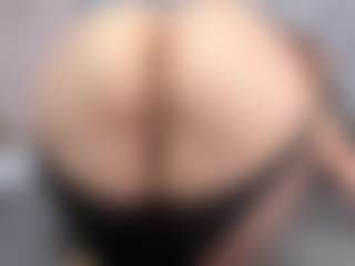SusanBenett's Live Sex Cam Show