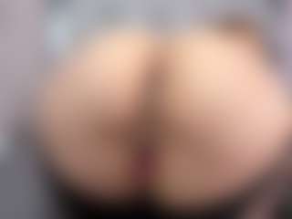 SusanBenett's Live Sex Cam Show