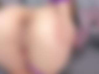 SusanBenett's Live Sex Cam Show