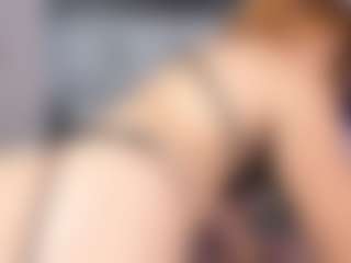 Live cam show with SusanBenett - Brown Hair on Big Tits