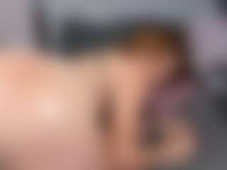 Live cam show with SusanBenett - Brown Hair on Dolls Live