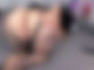 SusanBenett's Live Sex Cam Show