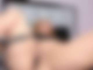 SusanBenett's Live Sex Cam Show