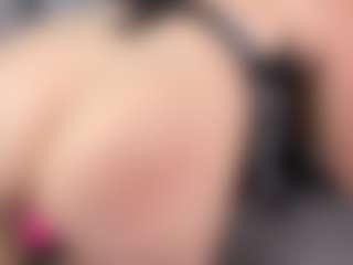 SusanBenett's Live Sex Cam Show