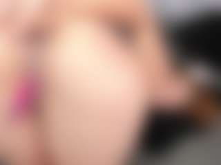 SusanBenett's Live Sex Cam Show