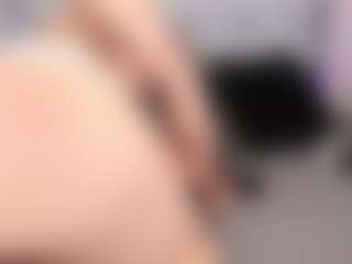 SusanBenett MILF webcam performer live streaming