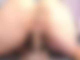 SusanBenett's Live Sex Cam Show