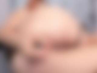 SusanBenett's Live Sex Cam Show
