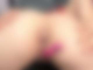 Live cam show with SusanBenett - Squirt MILF on xxxlivecams.org