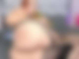 SusanBenett's Live Sex Cam Show