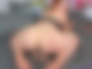 SusanBenett's Live Sex Cam Show