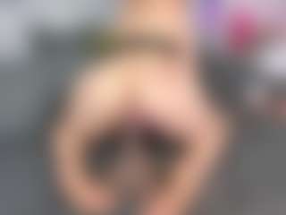 SusanBenett's Live Sex Cam Show