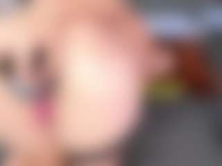 SusanBenett's Live Sex Cam Show