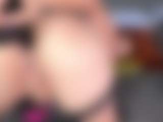 SusanBenett's Live Sex Cam Show