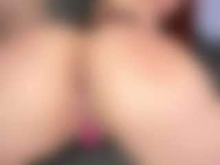 SusanBenett's Live Sex Cam Show