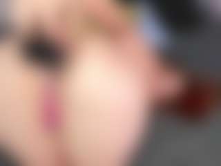 Live cam show with SusanBenett - BBW on luckytryst.com