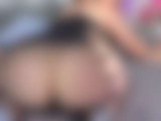 SusanBenett's Live Sex Cam Show