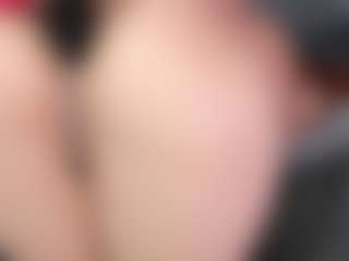 SusanBenett's Live Sex Cam Show
