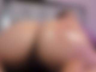 Live cam show with SusanBenett - BBW on madthumbs