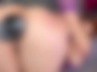SusanBenett's Live Sex Cam Show