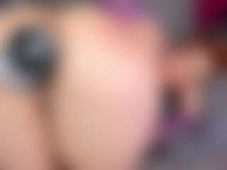 SusanBenett's Live Sex Cam Show
