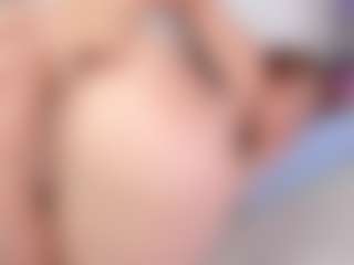 SusanBenett's Live Sex Cam Show