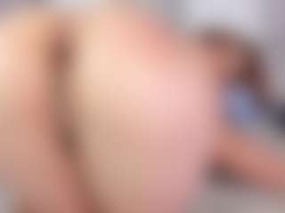 SusanBenett's Live Sex Cam Show