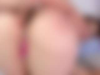 SusanBenett's Live Sex Cam Show