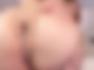 SusanBenett's Live Sex Cam Show