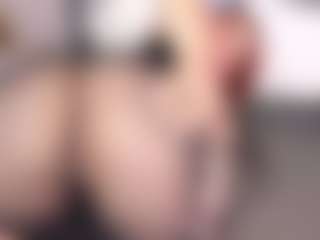 SusanBenett MILF webcam performer live streaming
