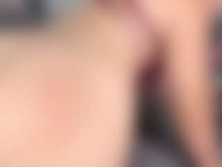 SusanBenett's Live Sex Cam Show