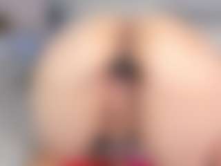 SusanBenett's Live Sex Cam Show