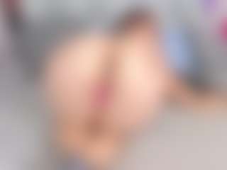 SusanBenett's Live Sex Cam Show