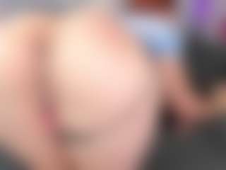 SusanBenett's Live Sex Cam Show