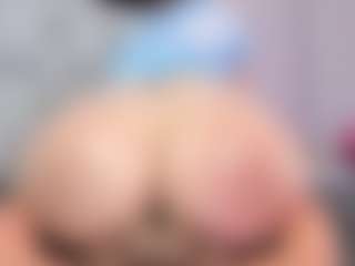 SusanBenett's Live Sex Cam Show