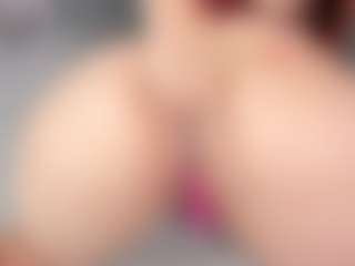 SusanBenett's Live Sex Cam Show
