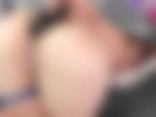 SusanBenett MILF webcam performer live streaming