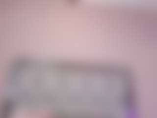 SusanBenett MILF webcam performer live streaming