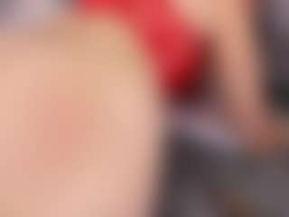 Live cam show with SusanBenett - Middle Aged on Camsoda