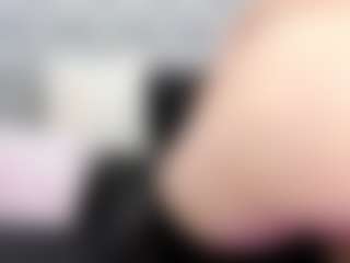 Live cam show with SusanBenett - Middle Aged on UwU Esports