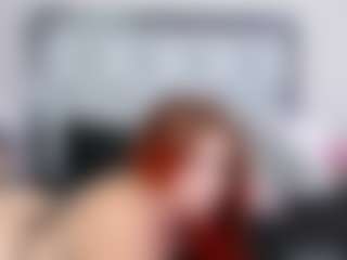 Live cam show with SusanBenett - Middle Aged on SmokeAndPoke