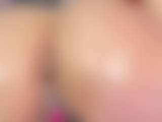 SusanBenett's Live Sex Cam Show