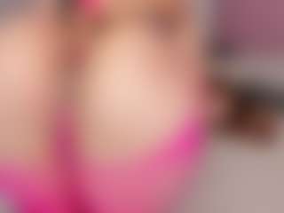 SusanBenett's Live Sex Cam Show