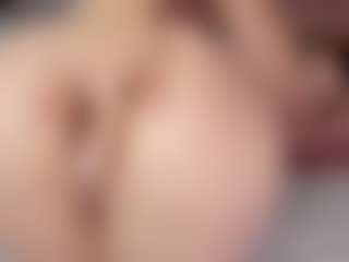 SusanBenett's Live Sex Cam Show