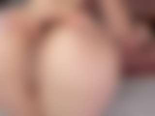 SusanBenett's Live Sex Cam Show