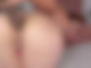 SusanBenett's Live Sex Cam Show