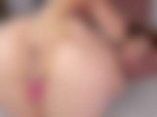SusanBenett's Live Sex Cam Show